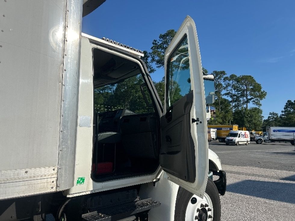 Refrigerated Truck-Light and Medium Duty Trucks-International-2020-MV607-Pensacola-FL-163,768\n\t\tmiles-$ 48,000 - Image 20