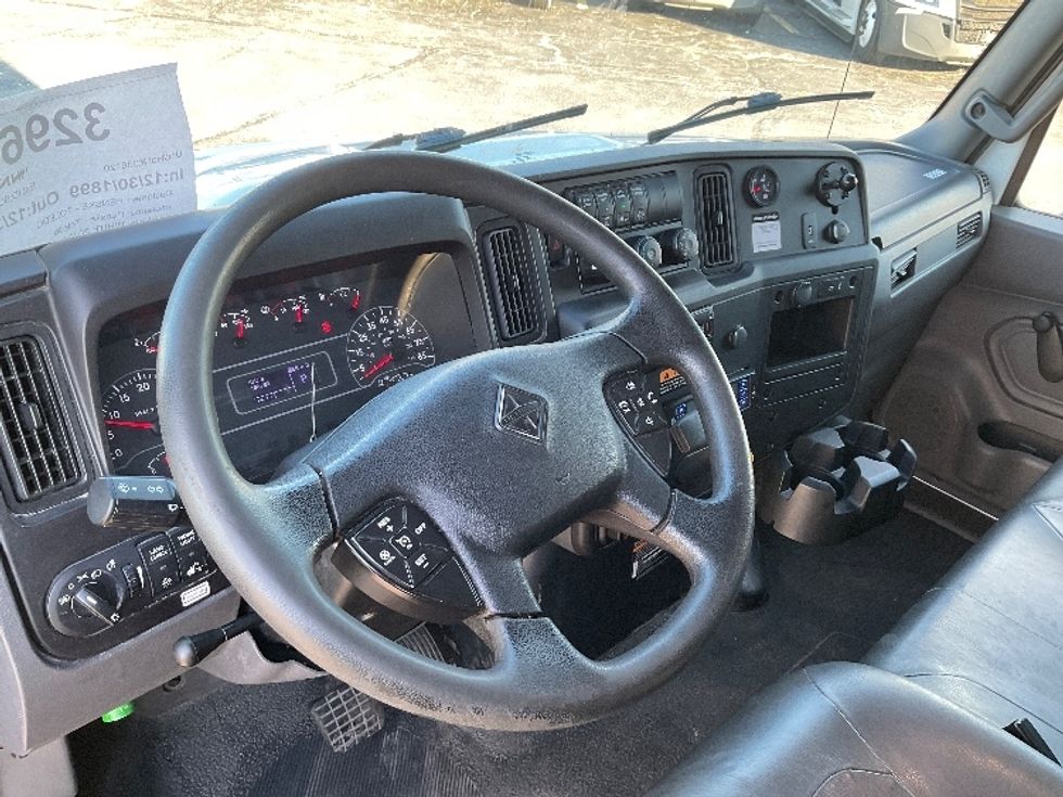 Refrigerated Truck-Light and Medium Duty Trucks-International-2020-MV607-Perrysburg-OH-189,102\n\t\tmiles-$ 51,000 - Image 17