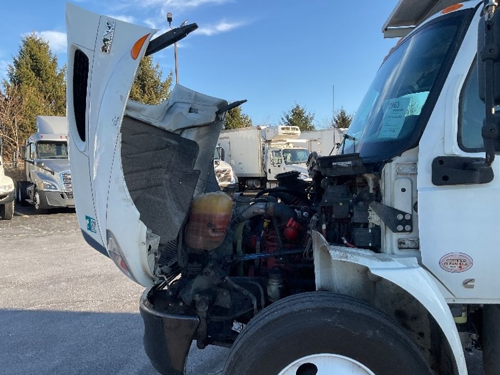 Refrigerated Truck-Light and Medium Duty Trucks-International-2020-MV607-Perrysburg-OH-189,102\n\t\tmiles-$ 51,000 - Image 23