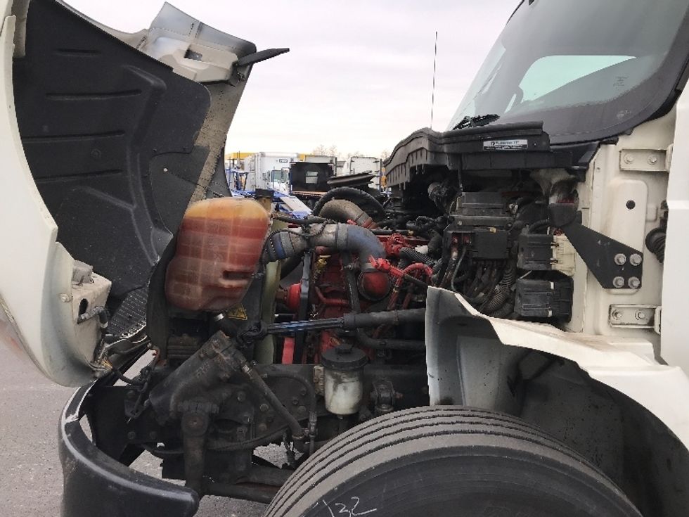 Refrigerated Truck-Light and Medium Duty Trucks-International-2020-MV607-Philadelphia-PA-156,098\n\t\tmiles-$ 57,000 - Image 24