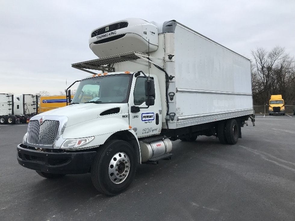 Refrigerated Truck-Light and Medium Duty Trucks-International-2020-MV607-Philadelphia-PA-156,098\n\t\tmiles-$ 57,000 - Image 3