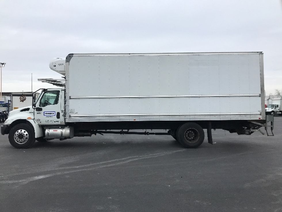 Refrigerated Truck-Light and Medium Duty Trucks-International-2020-MV607-Philadelphia-PA-156,098\n\t\tmiles-$ 57,000 - Image 4