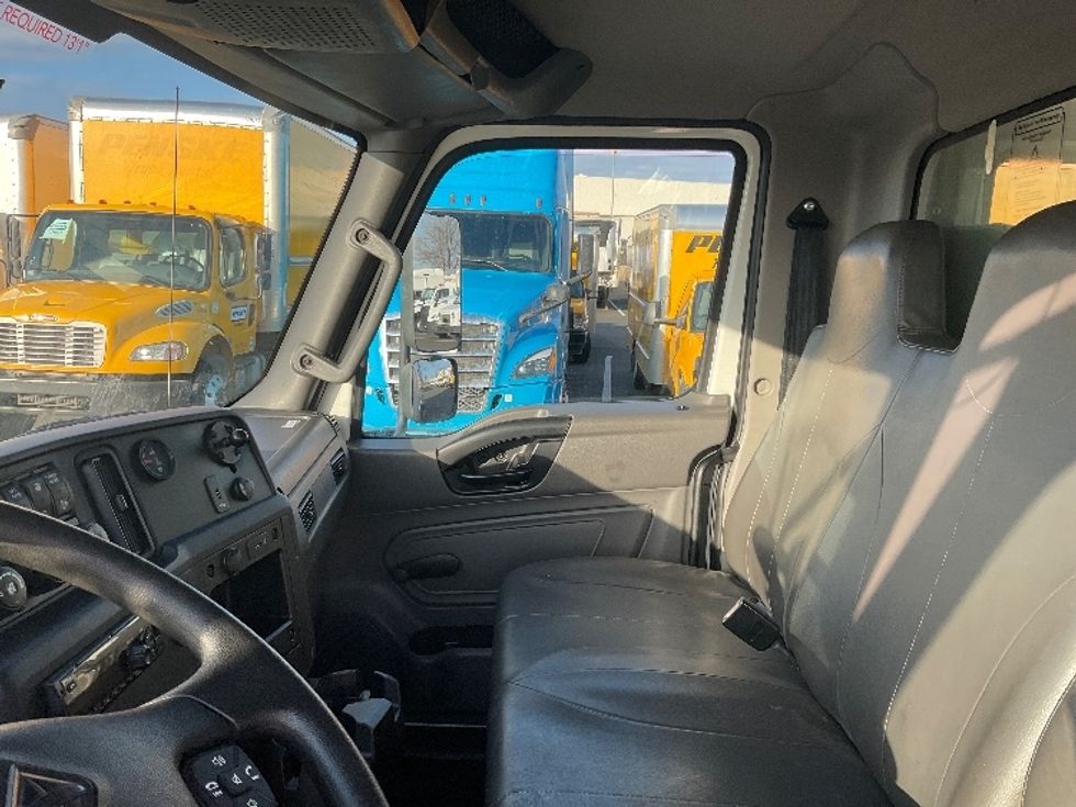 Refrigerated Truck-Light and Medium Duty Trucks-International-2020-MV607-Philadelphia-PA-158,396\n\t\tmiles-$ 57,750 - Image 19