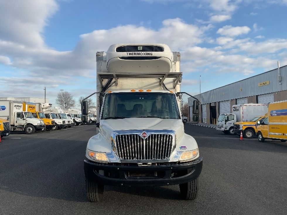 Refrigerated Truck-Light and Medium Duty Trucks-International-2020-MV607-Philadelphia-PA-158,396\n\t\tmiles-$ 57,750 - Image 2