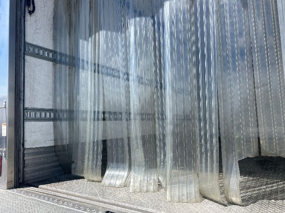 Refrigerated Truck-Light and Medium Duty Trucks-International-2020-MV607-Phoenix-AZ-146,464\n\t\tmiles-$ 53,000 - Image 11