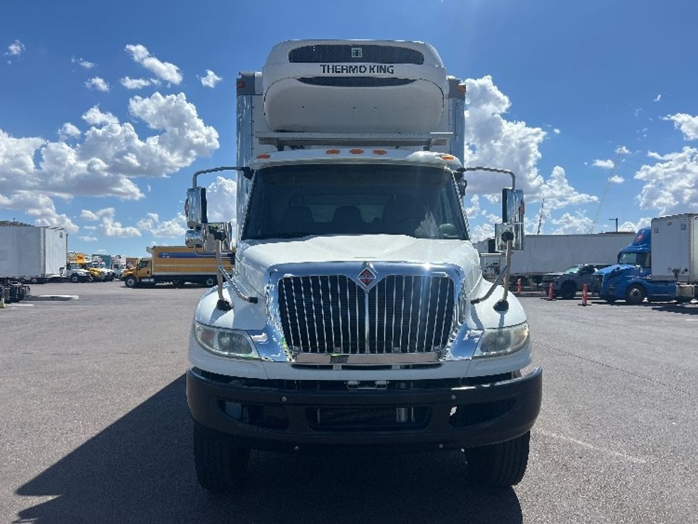 Refrigerated Truck-Light and Medium Duty Trucks-International-2020-MV607-Phoenix-AZ-146,464\n\t\tmiles-$ 53,000 - Image 2
