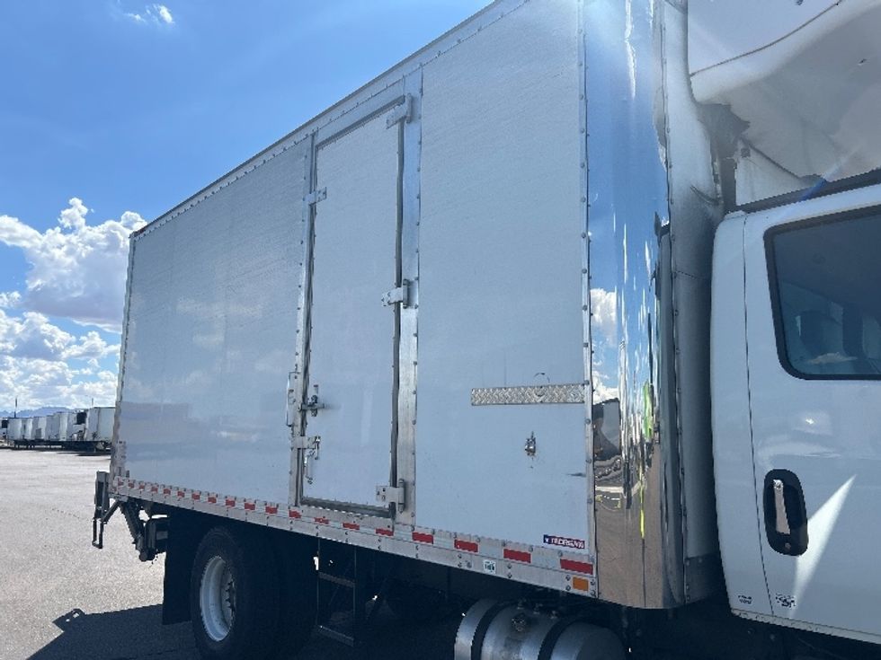 Refrigerated Truck-Light and Medium Duty Trucks-International-2020-MV607-Phoenix-AZ-146,464\n\t\tmiles-$ 53,000 - Image 26