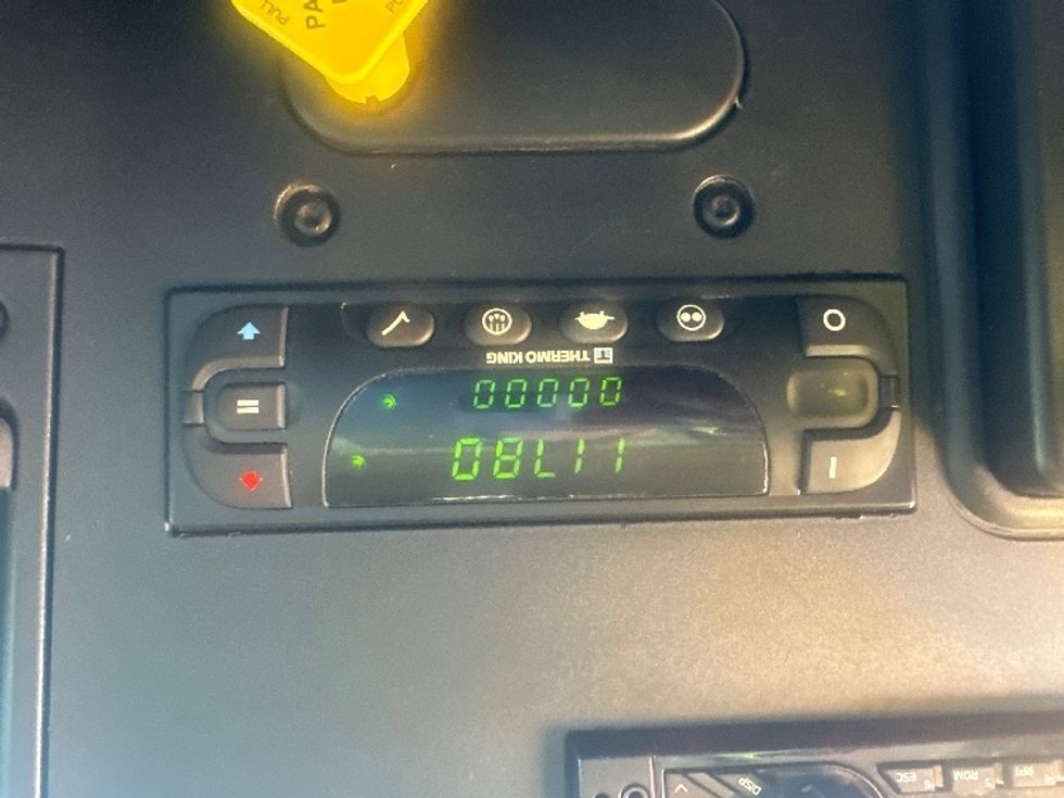 Refrigerated Truck-Light and Medium Duty Trucks-International-2020-MV607-Phoenix-AZ-146,464\n\t\tmiles-$ 53,000 - Image 27