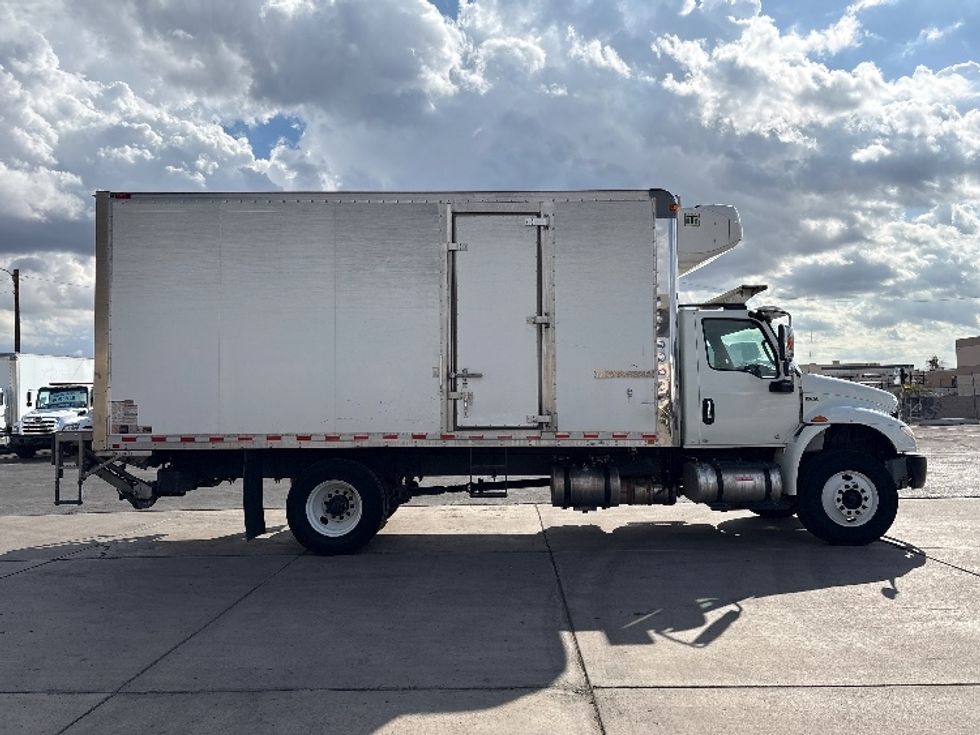 Refrigerated Truck-Light and Medium Duty Trucks-International-2020-MV607-Phoenix-AZ-157,867\n\t\tmiles-$ 51,500 - Image 15