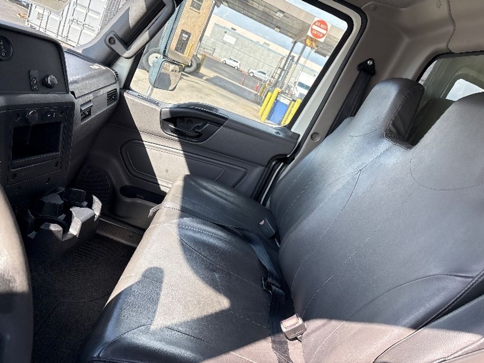 Refrigerated Truck-Light and Medium Duty Trucks-International-2020-MV607-Phoenix-AZ-157,867\n\t\tmiles-$ 51,500 - Image 19