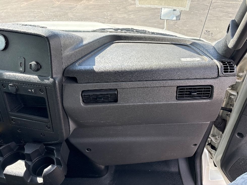 Refrigerated Truck-Light and Medium Duty Trucks-International-2020-MV607-Phoenix-AZ-157,867\n\t\tmiles-$ 51,500 - Image 21