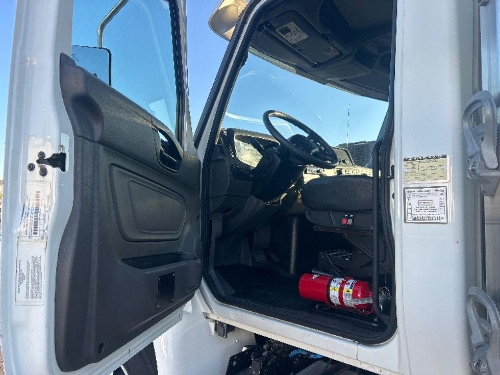 Refrigerated Truck-Light and Medium Duty Trucks-International-2020-MV607-Phoenix-AZ-159,167\n\t\tmiles-$ 62,250 - Image 16