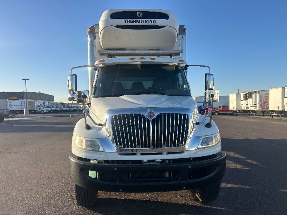 Refrigerated Truck-Light and Medium Duty Trucks-International-2020-MV607-Phoenix-AZ-159,167\n\t\tmiles-$ 62,250 - Image 2