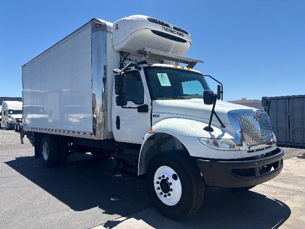 Refrigerated Truck-Light and Medium Duty Trucks-International-2020-MV607-Phoenix-AZ-165,587\n\t\tmiles-$ 48,750 - Image 1