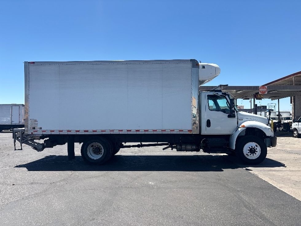 Refrigerated Truck-Light and Medium Duty Trucks-International-2020-MV607-Phoenix-AZ-165,587\n\t\tmiles-$ 48,750 - Image 15
