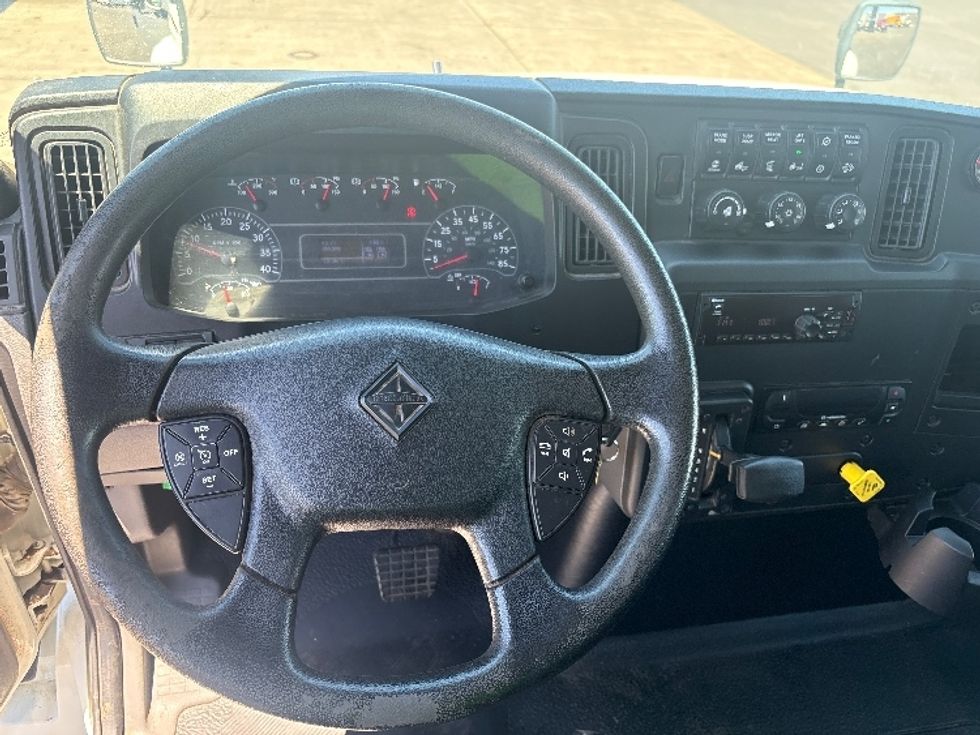 Refrigerated Truck-Light and Medium Duty Trucks-International-2020-MV607-Phoenix-AZ-165,587\n\t\tmiles-$ 48,750 - Image 18