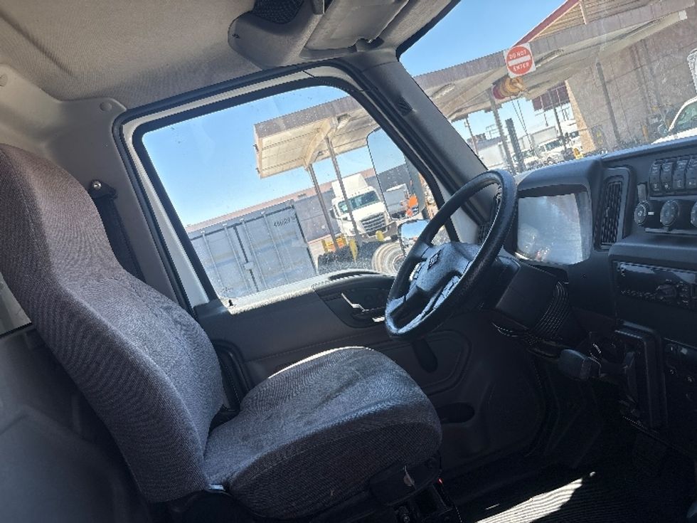 Refrigerated Truck-Light and Medium Duty Trucks-International-2020-MV607-Phoenix-AZ-165,587\n\t\tmiles-$ 48,750 - Image 22