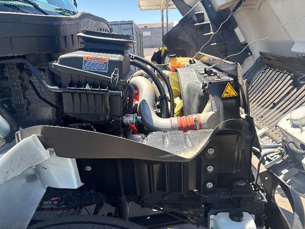 Refrigerated Truck-Light and Medium Duty Trucks-International-2020-MV607-Phoenix-AZ-165,587\n\t\tmiles-$ 48,750 - Image 23