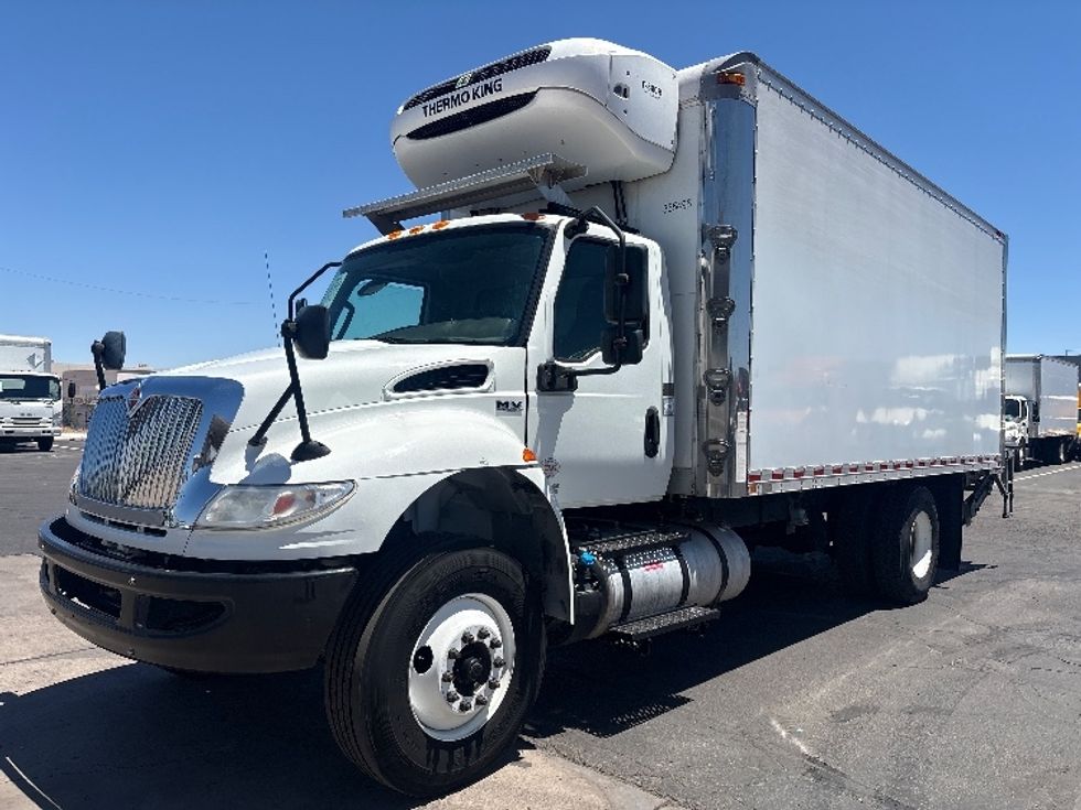 Refrigerated Truck-Light and Medium Duty Trucks-International-2020-MV607-Phoenix-AZ-165,587\n\t\tmiles-$ 48,750 - Image 3