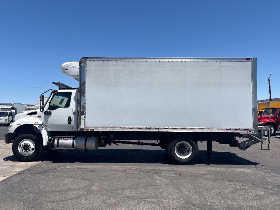 Refrigerated Truck-Light and Medium Duty Trucks-International-2020-MV607-Phoenix-AZ-165,587\n\t\tmiles-$ 48,750 - Image 4