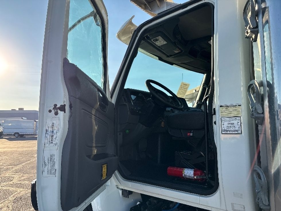 Refrigerated Truck-Light and Medium Duty Trucks-International-2020-MV607-Phoenix-AZ-190,171\n\t\tmiles-$ 57,250 - Image 16