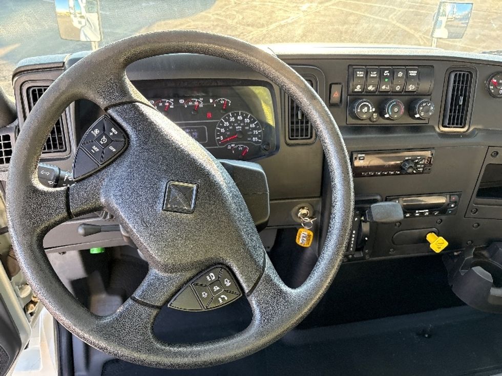 Refrigerated Truck-Light and Medium Duty Trucks-International-2020-MV607-Phoenix-AZ-190,171\n\t\tmiles-$ 57,250 - Image 18