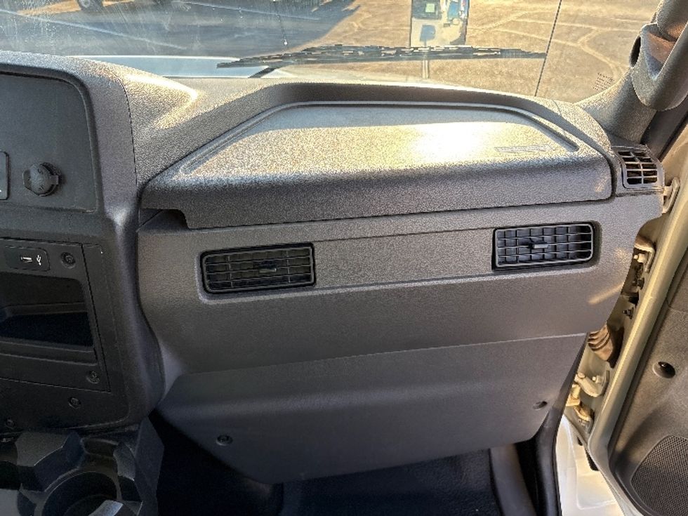 Refrigerated Truck-Light and Medium Duty Trucks-International-2020-MV607-Phoenix-AZ-190,171\n\t\tmiles-$ 57,250 - Image 21