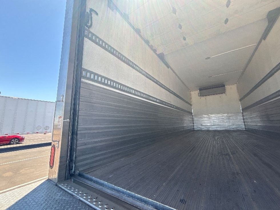 Refrigerated Truck-Light and Medium Duty Trucks-International-2020-MV607-Phoenix-AZ-195,929\n\t\tmiles-$ 56,250 - Image 11