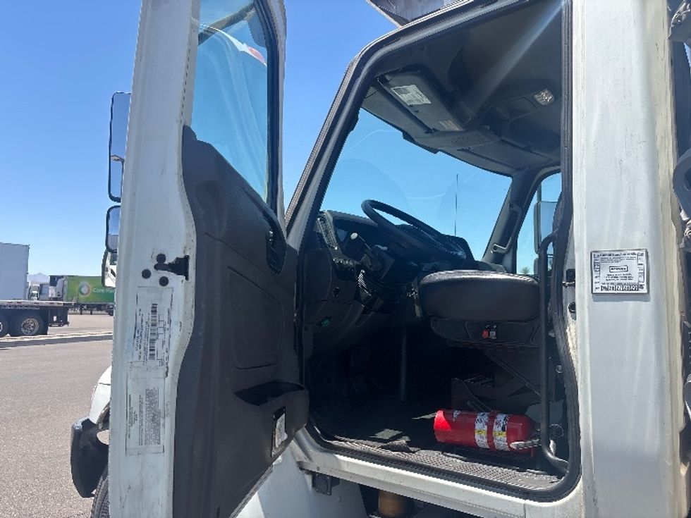 Refrigerated Truck-Light and Medium Duty Trucks-International-2020-MV607-Phoenix-AZ-195,929\n\t\tmiles-$ 56,250 - Image 16