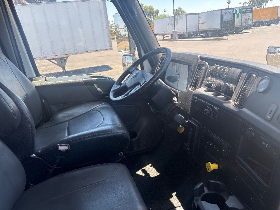Refrigerated Truck-Light and Medium Duty Trucks-International-2020-MV607-Phoenix-AZ-195,929\n\t\tmiles-$ 56,250 - Image 22