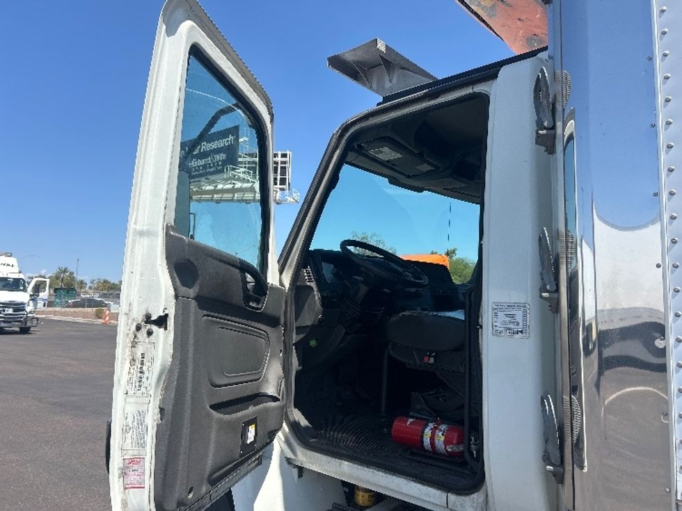 Refrigerated Truck-Light and Medium Duty Trucks-International-2020-MV607-Phoenix-AZ-239,854\n\t\tmiles-$ 34,750 - Image 16