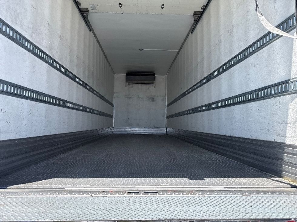 Refrigerated Truck-Light and Medium Duty Trucks-International-2020-MV607-Phoenix-AZ-276,760\n\t\tmiles-$ 45,000 - Image 10