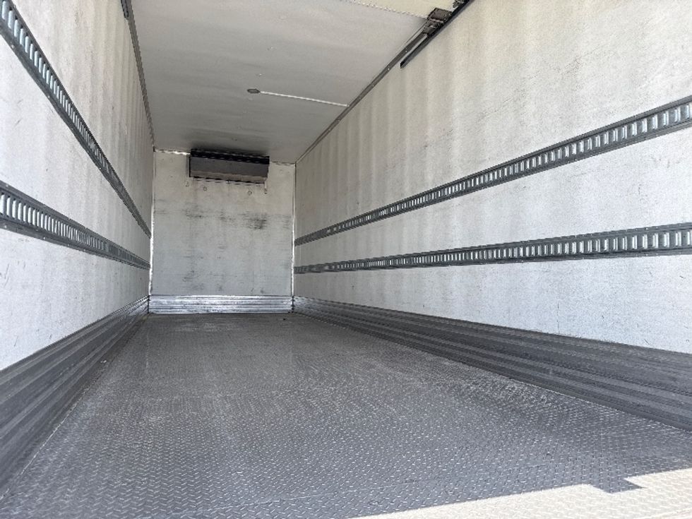 Refrigerated Truck-Light and Medium Duty Trucks-International-2020-MV607-Phoenix-AZ-276,760\n\t\tmiles-$ 45,000 - Image 12