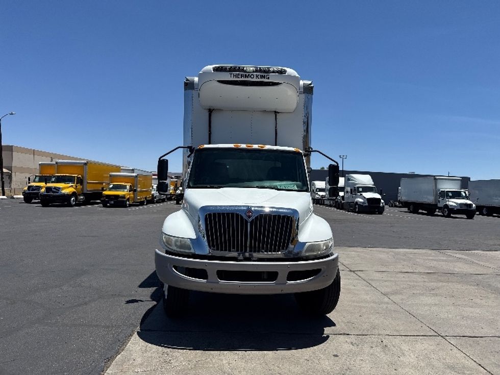 Refrigerated Truck-Light and Medium Duty Trucks-International-2020-MV607-Phoenix-AZ-276,760\n\t\tmiles-$ 45,000 - Image 2