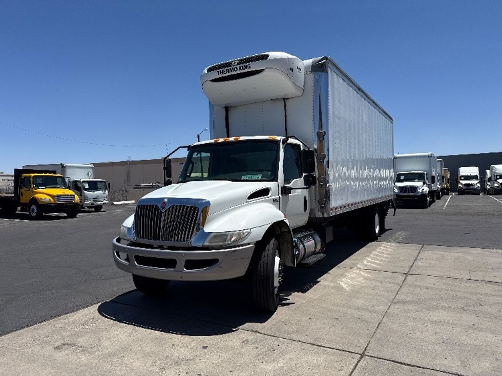 Refrigerated Truck-Light and Medium Duty Trucks-International-2020-MV607-Phoenix-AZ-276,760\n\t\tmiles-$ 45,000 - Image 3