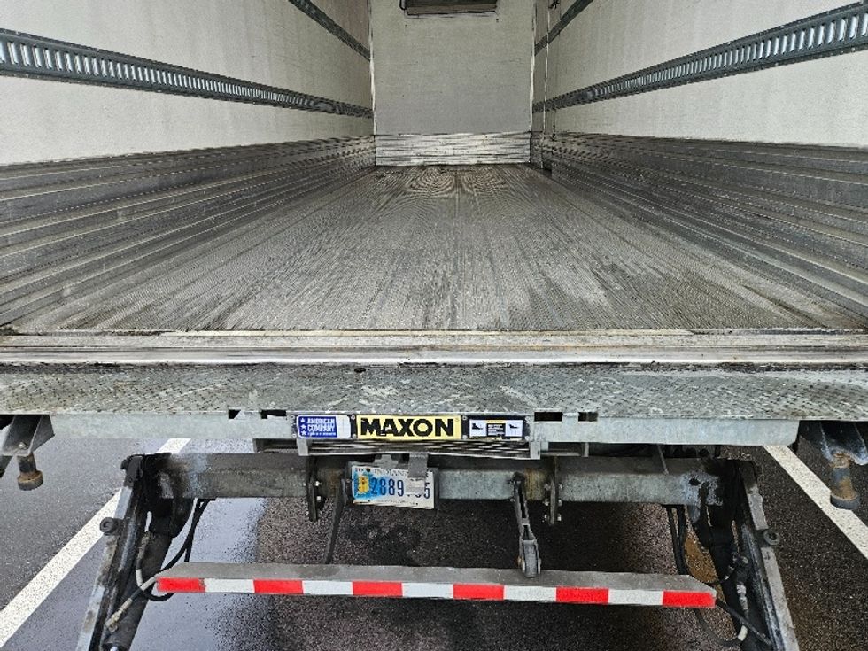 Refrigerated Truck-Light and Medium Duty Trucks-International-2020-MV607-Piqua-OH-191,695\n\t\tmiles-$ 52,750 - Image 10