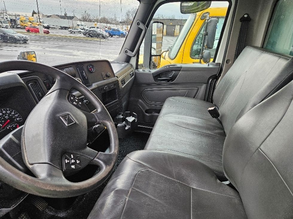 Refrigerated Truck-Light and Medium Duty Trucks-International-2020-MV607-Piqua-OH-191,695\n\t\tmiles-$ 52,750 - Image 17