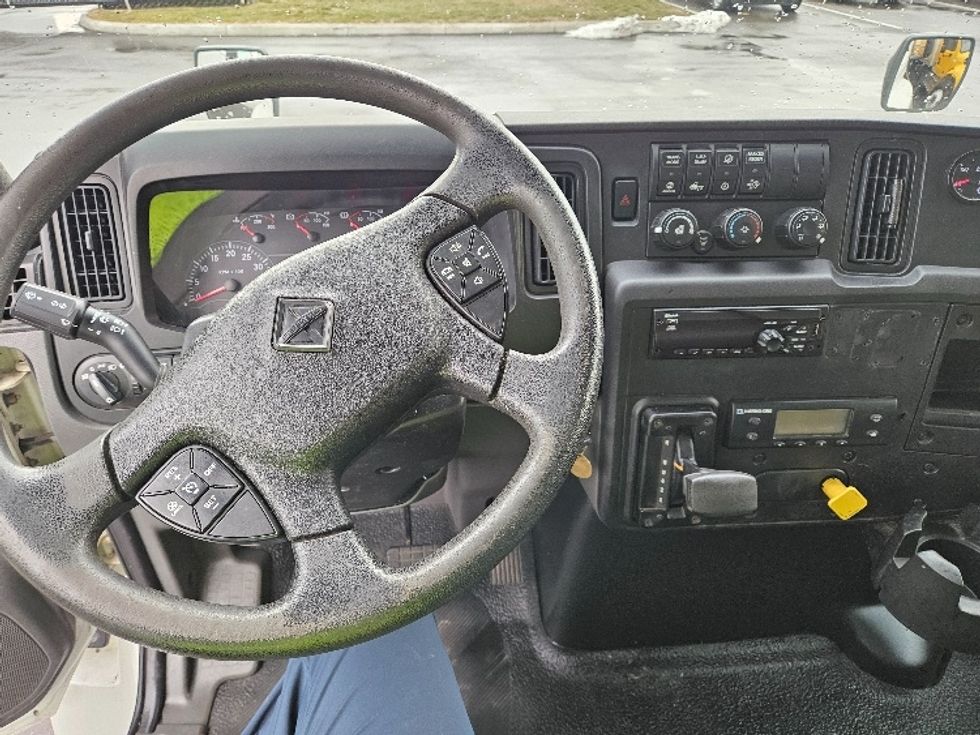 Refrigerated Truck-Light and Medium Duty Trucks-International-2020-MV607-Piqua-OH-191,695\n\t\tmiles-$ 52,750 - Image 18