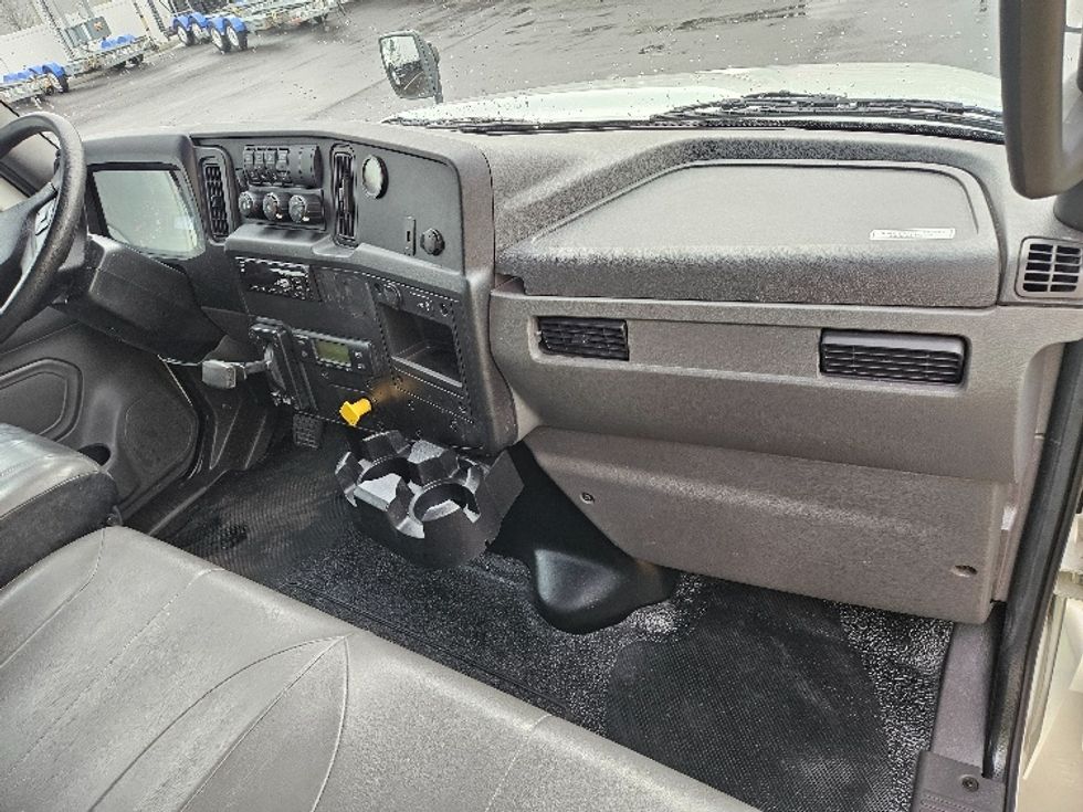 Refrigerated Truck-Light and Medium Duty Trucks-International-2020-MV607-Piqua-OH-191,695\n\t\tmiles-$ 52,750 - Image 21