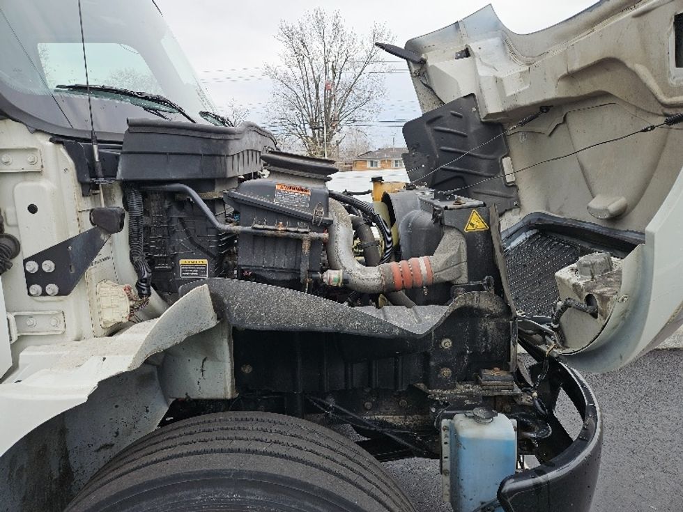 Refrigerated Truck-Light and Medium Duty Trucks-International-2020-MV607-Piqua-OH-191,695\n\t\tmiles-$ 52,750 - Image 23
