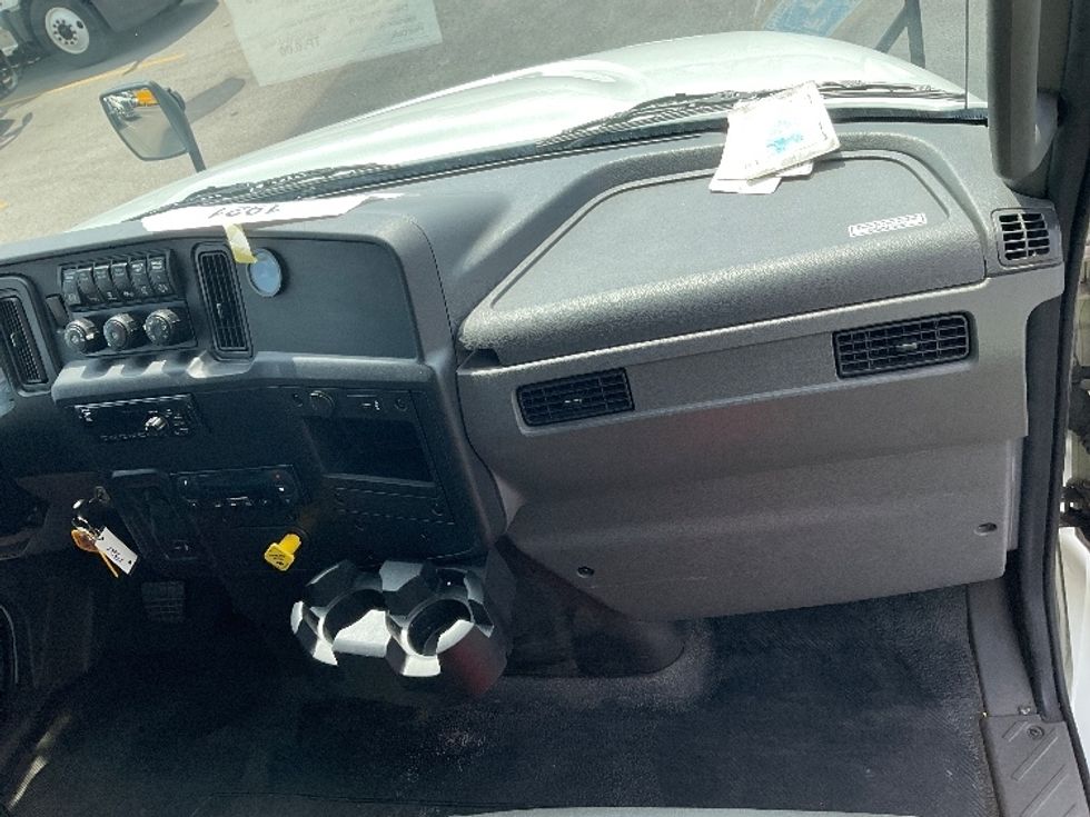 Refrigerated Truck-Light and Medium Duty Trucks-International-2020-MV607-Piqua-OH-209,014\n\t\tmiles-$ 60,000 - Image 20
