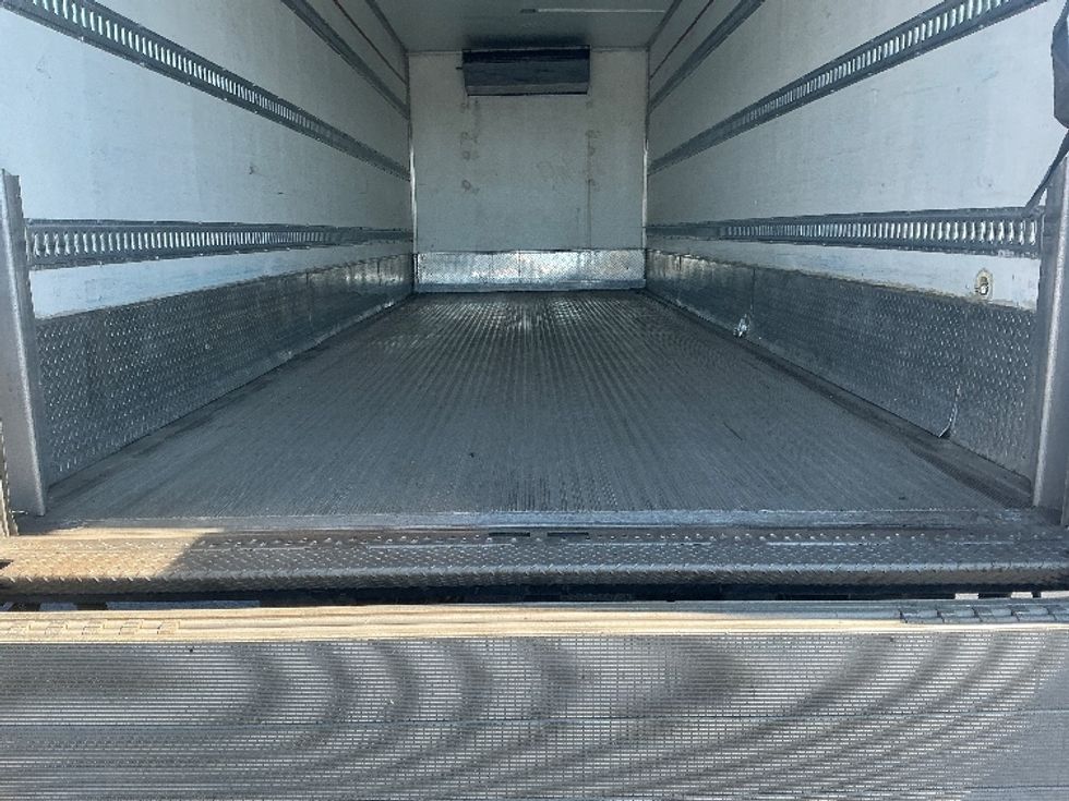 Refrigerated Truck-Light and Medium Duty Trucks-International-2020-MV607-Piqua-OH-262,205\n\t\tmiles-$ 35,500 - Image 10