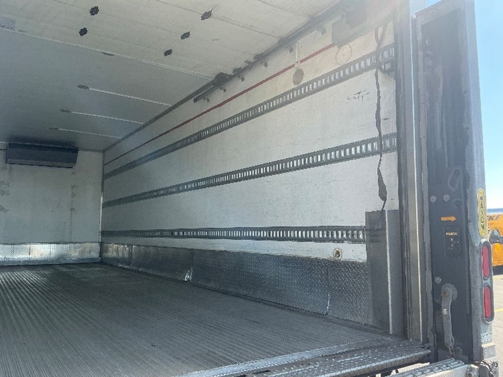 Refrigerated Truck-Light and Medium Duty Trucks-International-2020-MV607-Piqua-OH-262,205\n\t\tmiles-$ 35,500 - Image 12