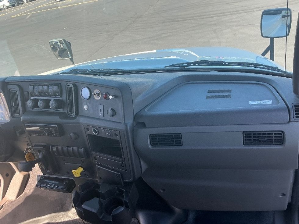 Refrigerated Truck-Light and Medium Duty Trucks-International-2020-MV607-Piqua-OH-262,205\n\t\tmiles-$ 35,500 - Image 20