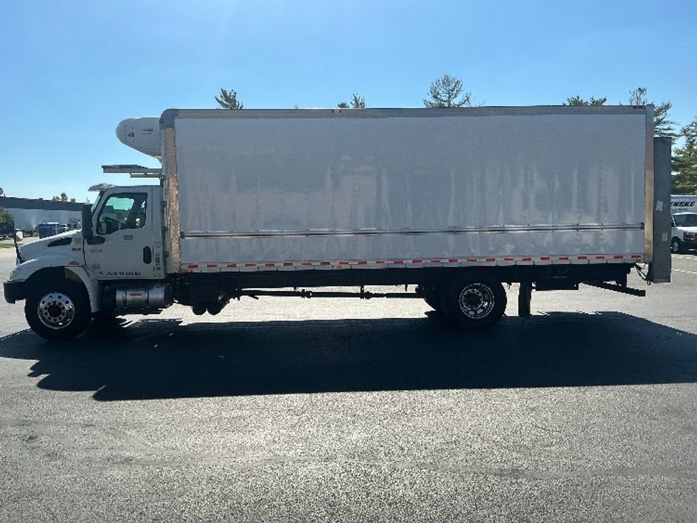 Refrigerated Truck-Light and Medium Duty Trucks-International-2020-MV607-Piqua-OH-262,205\n\t\tmiles-$ 35,500 - Image 4