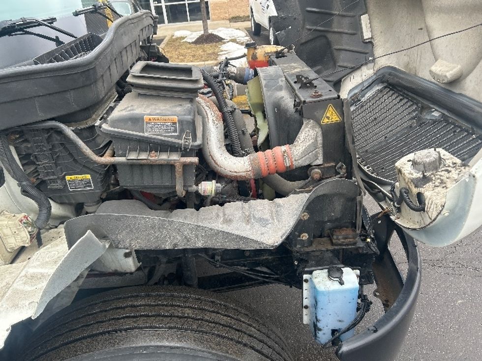 Refrigerated Truck-Light and Medium Duty Trucks-International-2020-MV607-Pittsburgh-PA-126,304\n\t\tmiles-$ 63,750 - Image 23