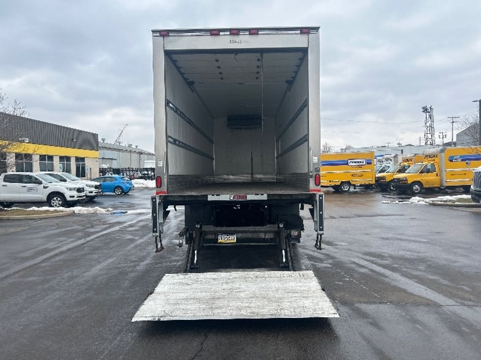 Refrigerated Truck-Light and Medium Duty Trucks-International-2020-MV607-Pittsburgh-PA-126,304\n\t\tmiles-$ 63,750 - Image 9