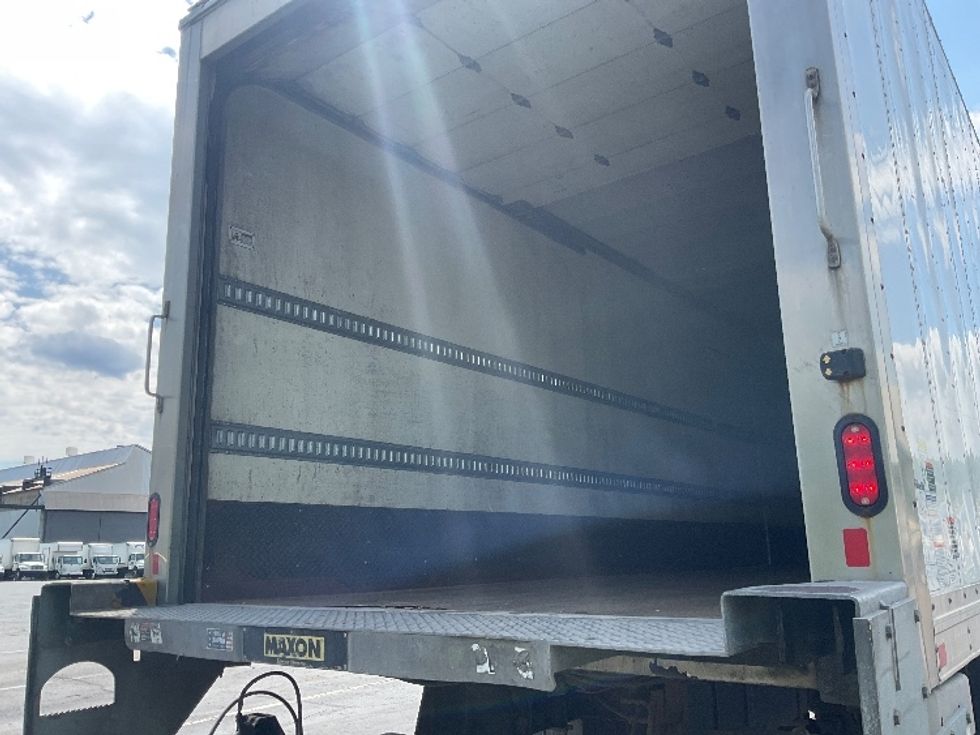 Refrigerated Truck-Light and Medium Duty Trucks-International-2020-MV607-Pittsburgh-PA-138,977\n\t\tmiles-$ 58,500 - Image 11