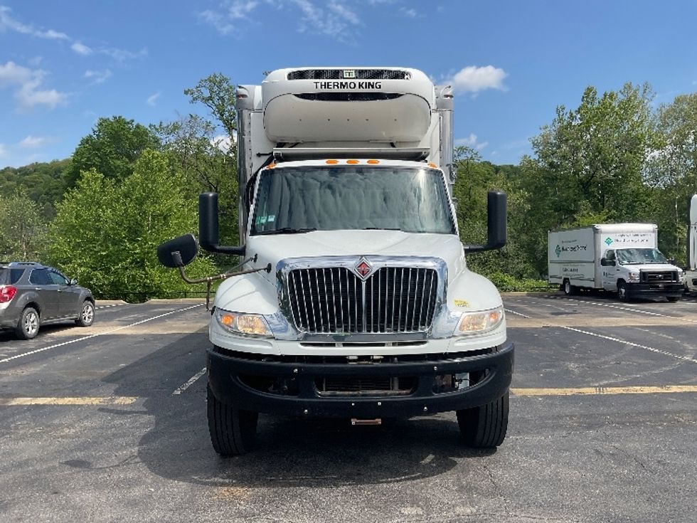 Refrigerated Truck-Light and Medium Duty Trucks-International-2020-MV607-Pittsburgh-PA-138,977\n\t\tmiles-$ 58,500 - Image 2