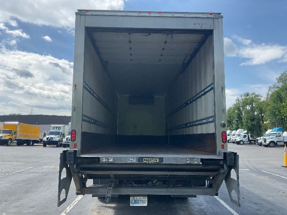 Refrigerated Truck-Light and Medium Duty Trucks-International-2020-MV607-Pittsburgh-PA-138,977\n\t\tmiles-$ 58,500 - Image 8